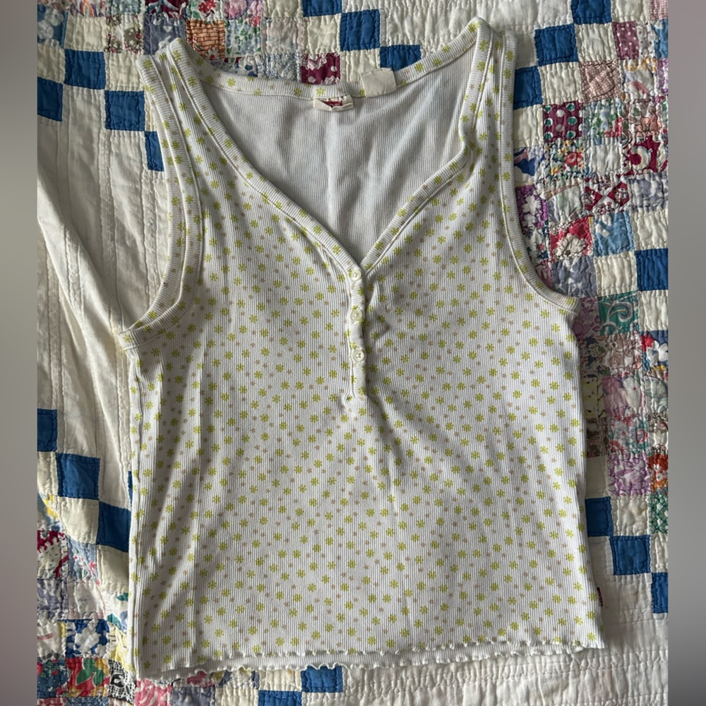 Levi’s tank top